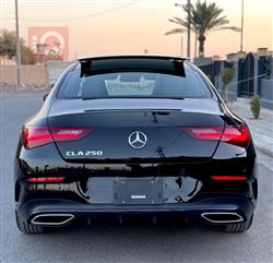 مێرسێدس بێنز CLA